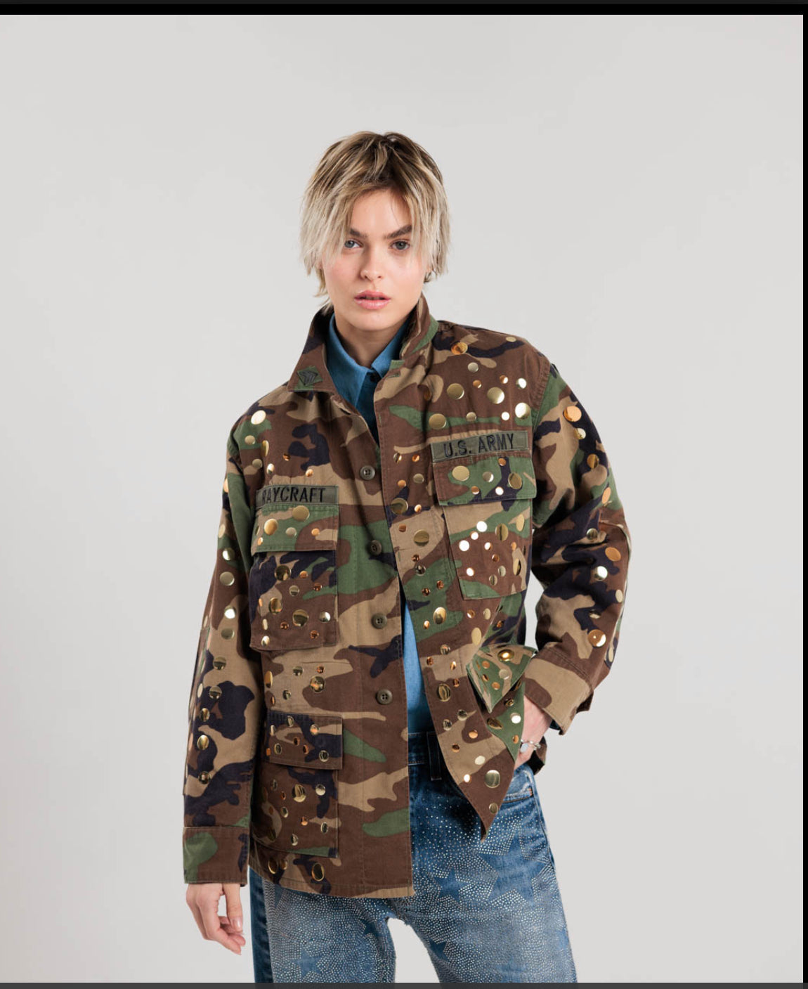 Rossano Perini giacca vintage oversize camouflage con borchie oro