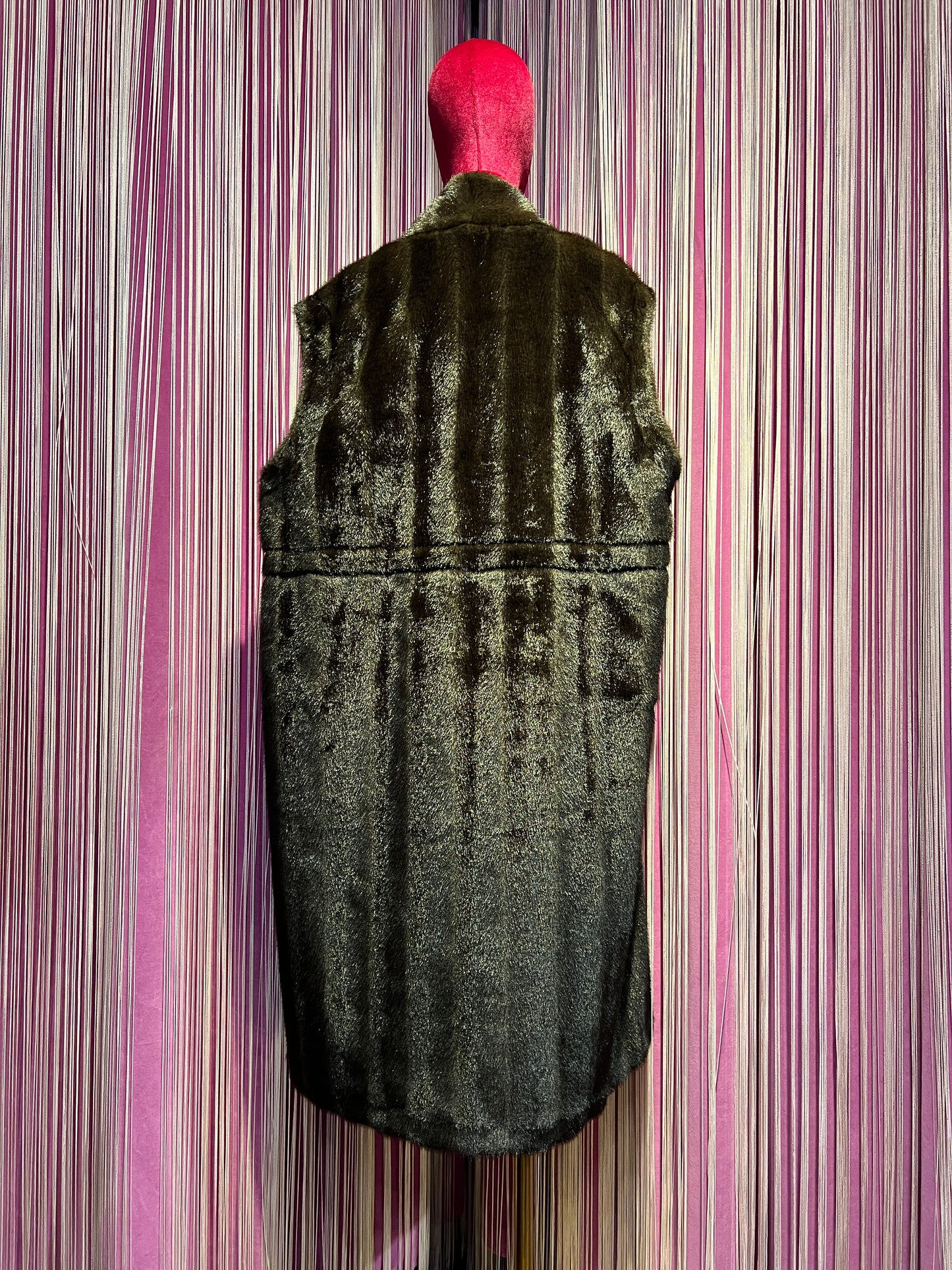 ABpink 🩷gilet eco visone con patch fiori micro paillettes, api e teddy