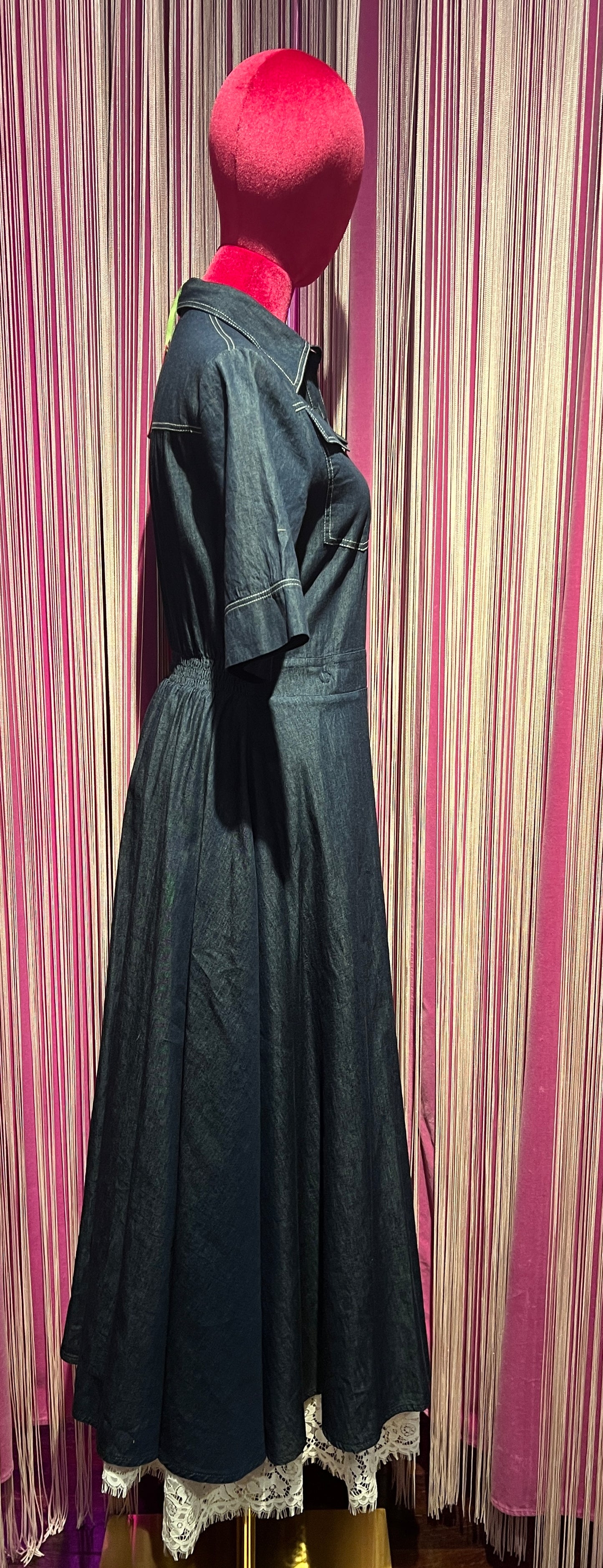 Pink memories abito chemisier in denim con pizzo