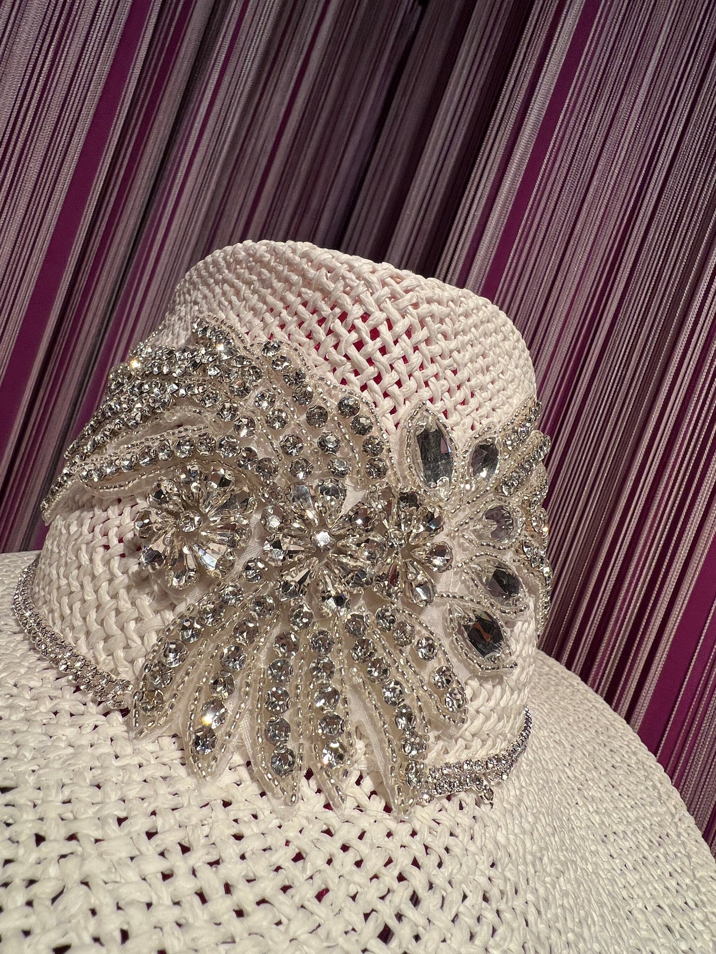 Mama Kenya cappello con perline e Swarovski