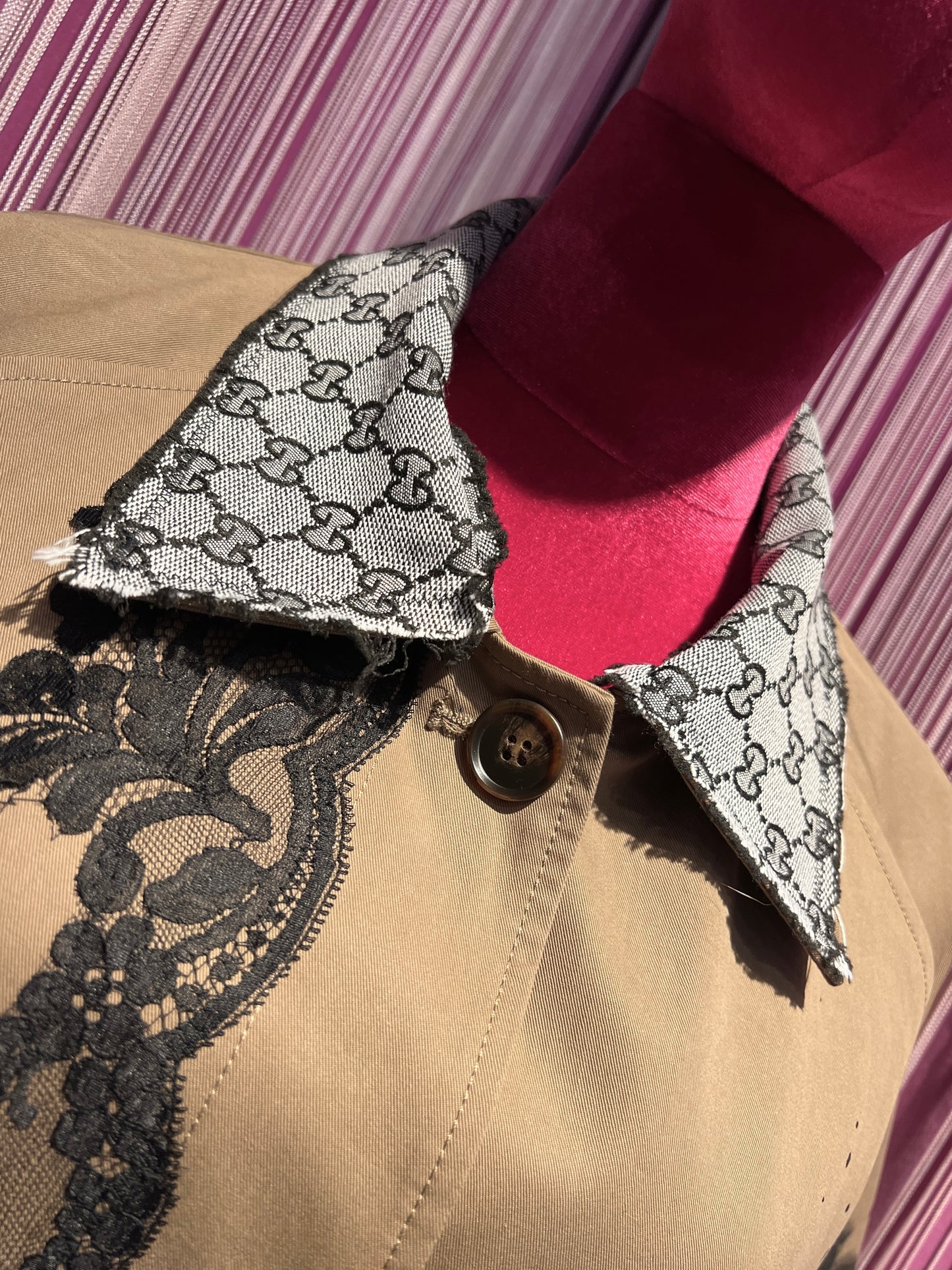 ABpink🩷 trekkina stoffa vintage con pizzo nero e cuori dipinti