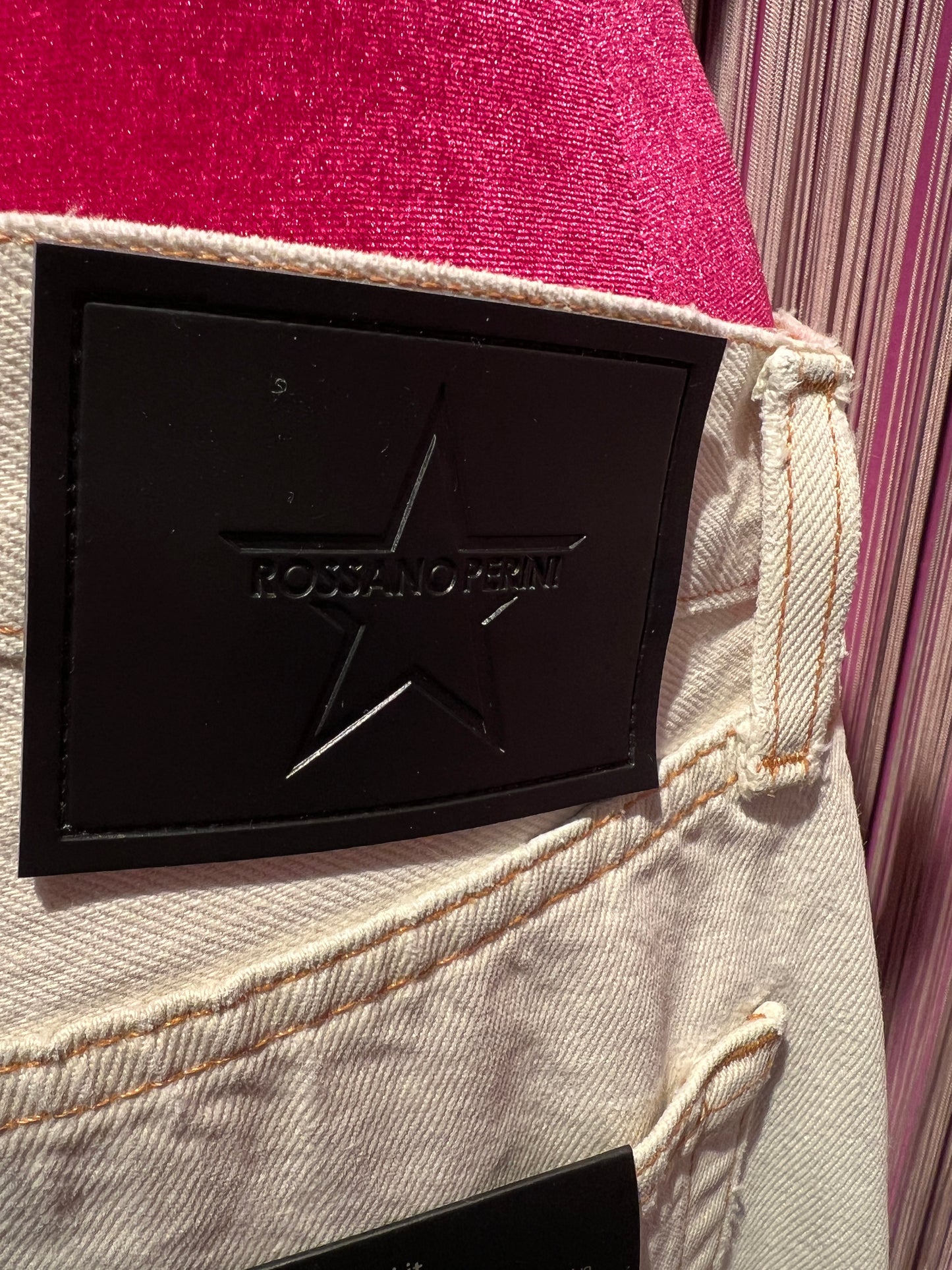 Rossano Perini jeans vintage ultraboy panna con applicazioni stelle crystal fondo taglio vivo