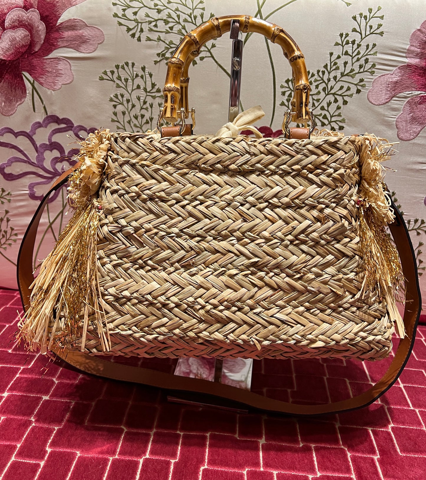 Borsa in rafia manici in bambù con decorazioni conchiglie e tracolla