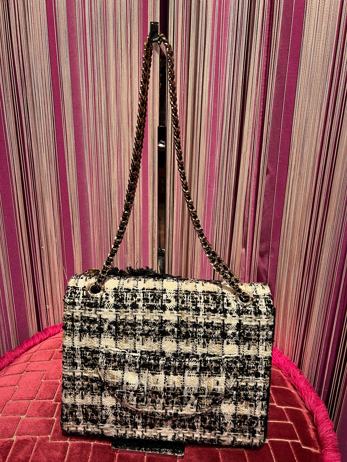 Minime Paris -50%borsa tweed nera e bianca doppia catena