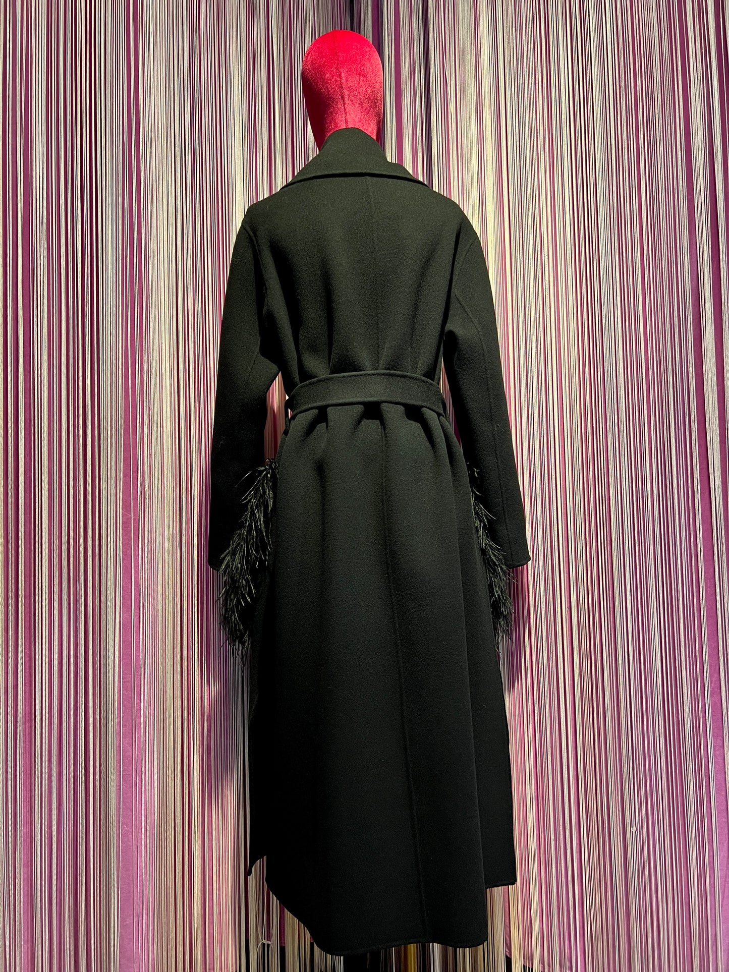 11Love is glamour cappotto 100% lana con decorazioni piume di struzzo tasche