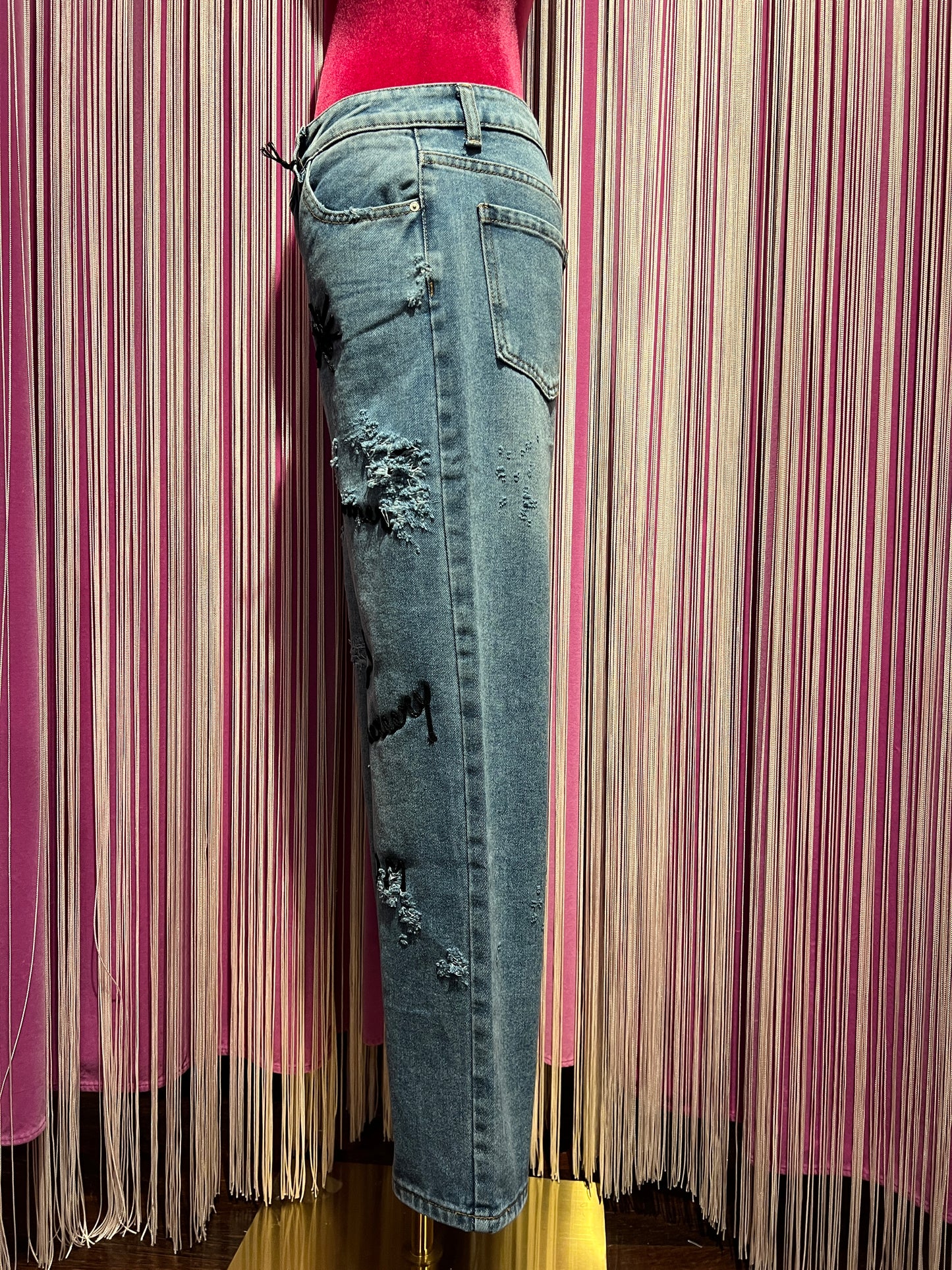 History Repeats jeans denim con scritte nere glitter