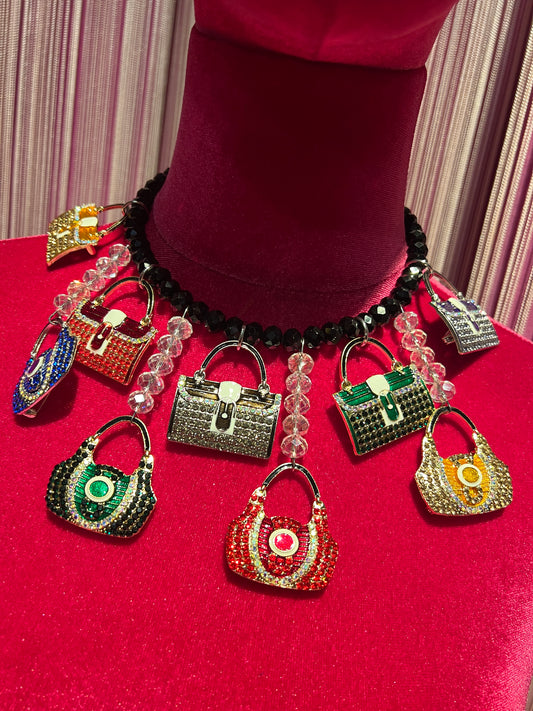 Sereku collana girocollo cristalli neri con pendenti a forma di borse cristalli colorati