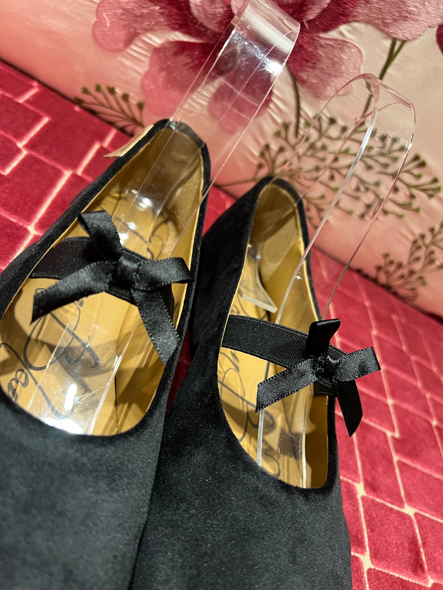 Passion Blanche ballerina punta tonda velluto nero cinturino elastico con fiocco
