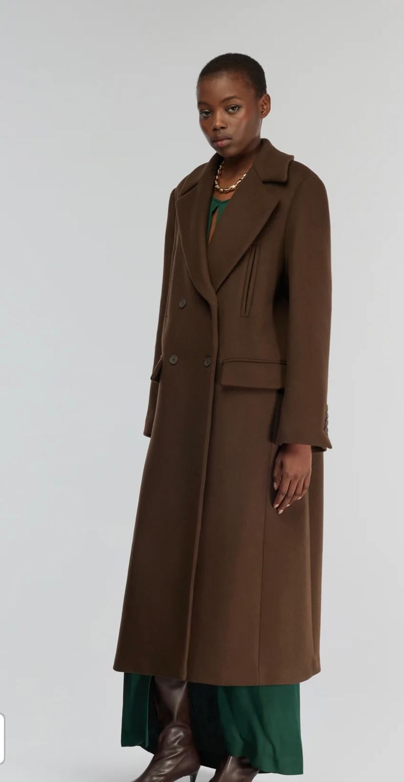 Semicouture cappotto cioccolato in panno abbottonatura frontale doppiopetto