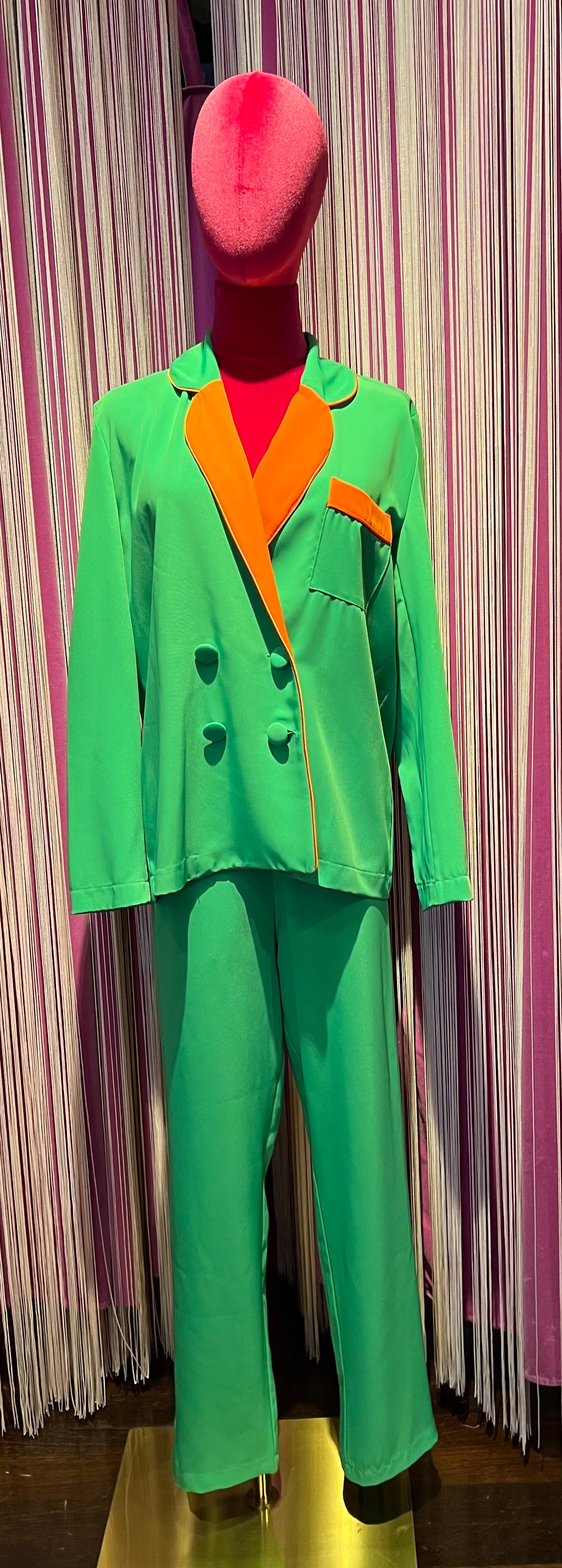 Colour market occasioni imperdibili completo giacca doppiopetto e pantalone verde rever arancio