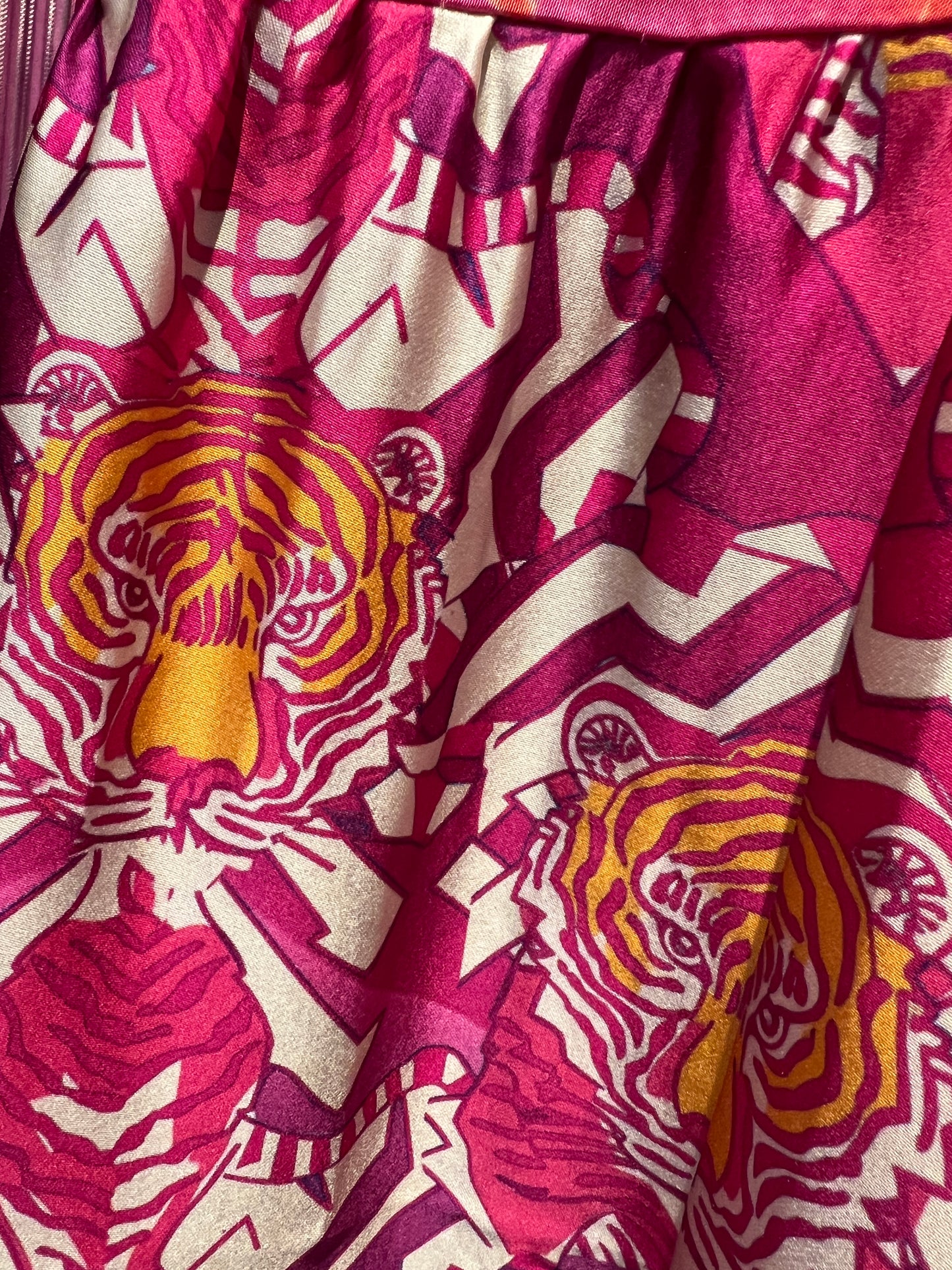 Miss goodlife abito fantasia multicolor con stampe tigri