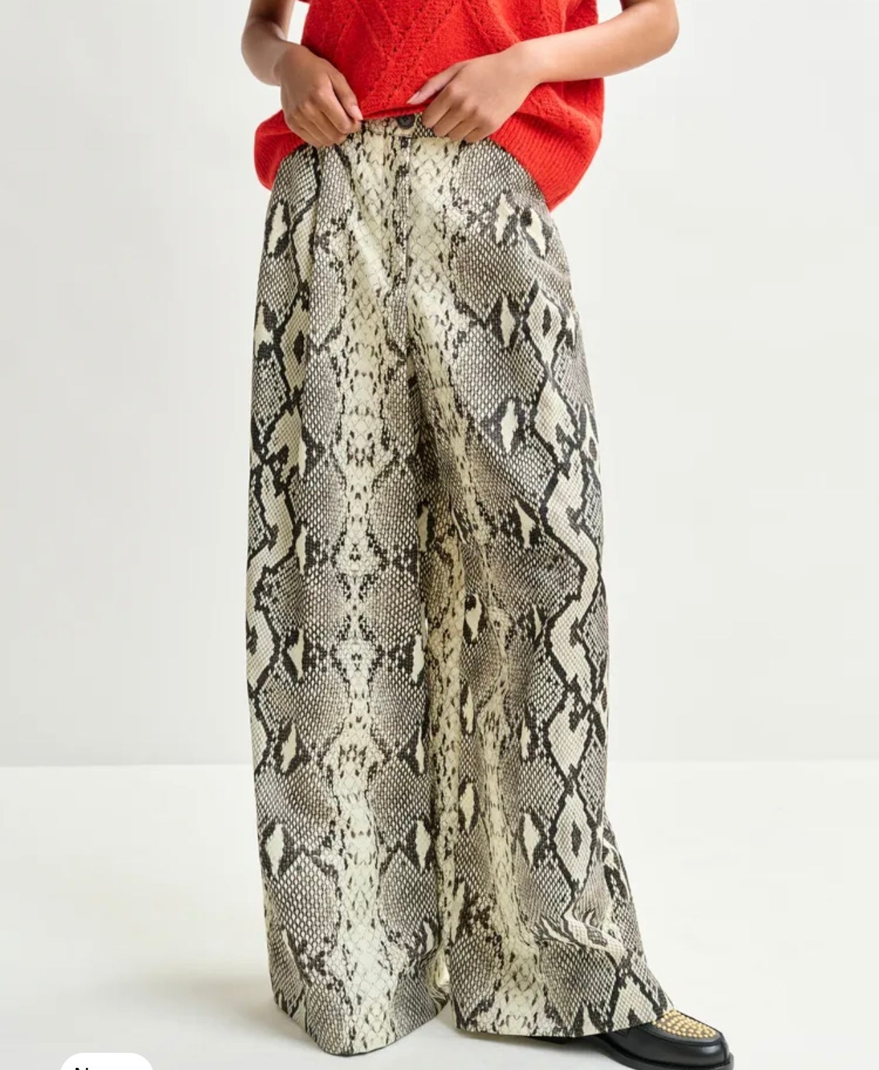 Essentiel antwerp pantalone gamba larga stampa serpente pinces in vita Izpacho