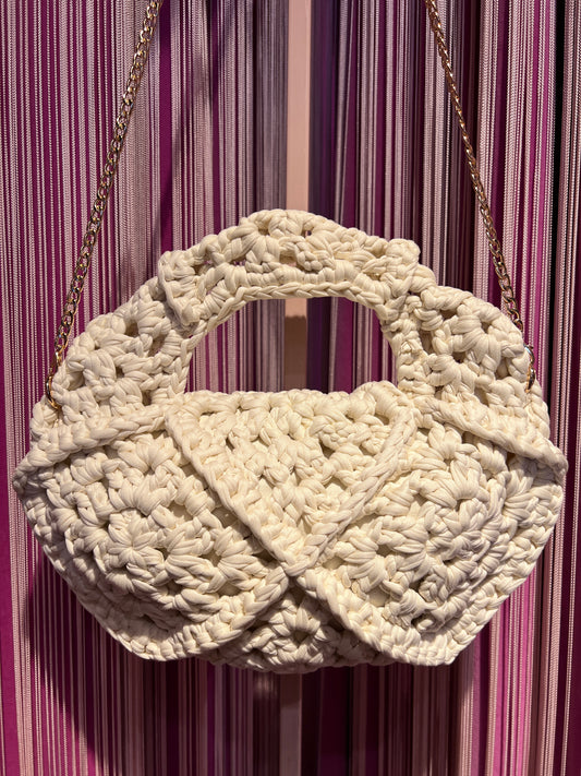 Borsa panna crochet in fettuccia , foderata e tracolla
