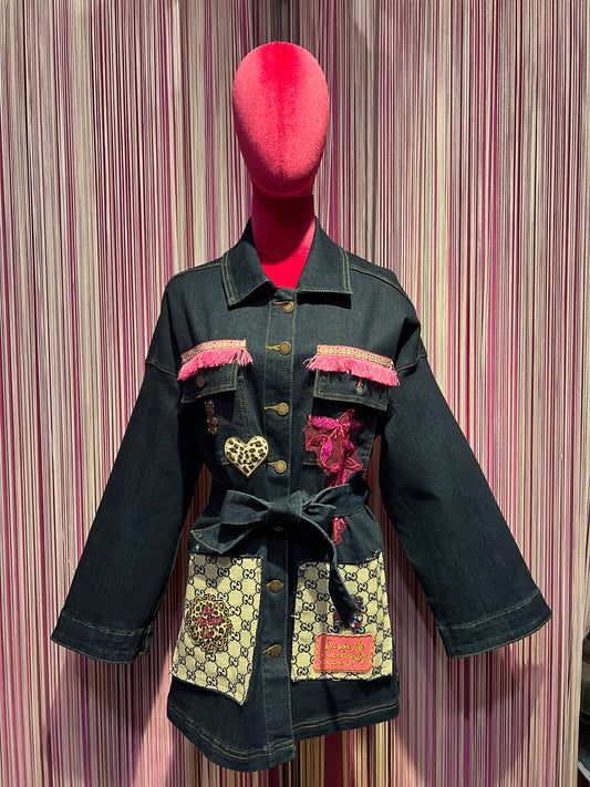 ABpink🩷 giacca denim con cintura con applicazione ramage fucsia patch e tasche logate GG