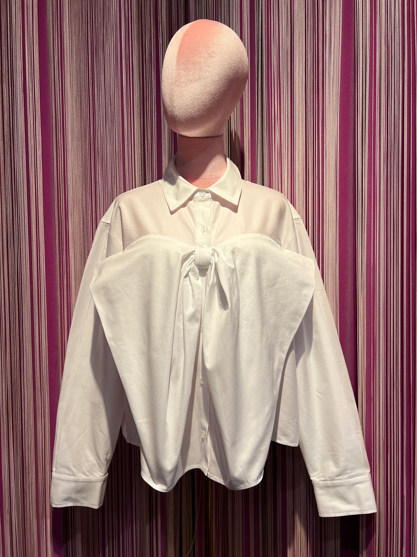 Essentiel antwerp camicia bianca con fiocco Ibow