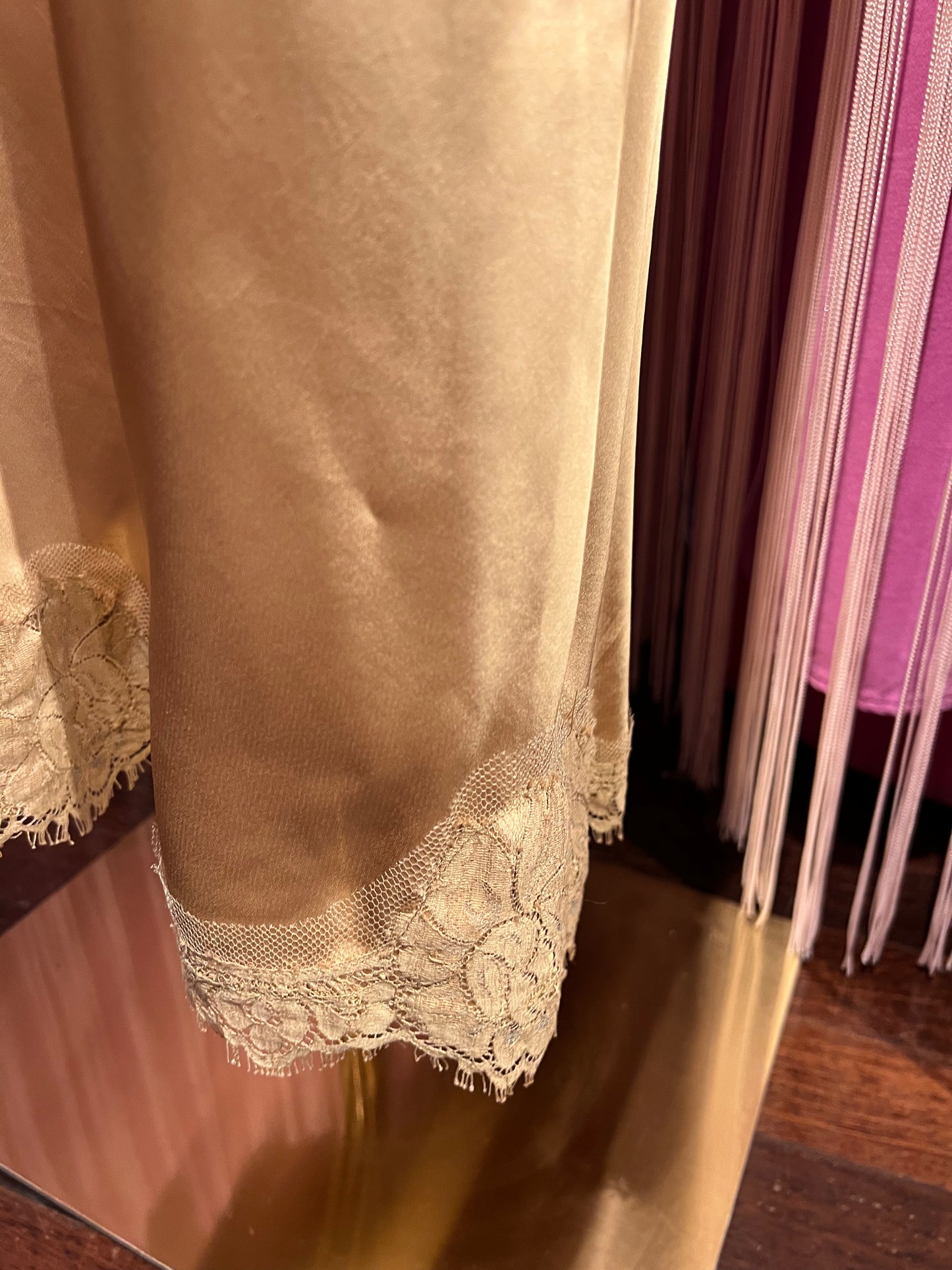 Pink memories gonna sirena con pizzo cammello