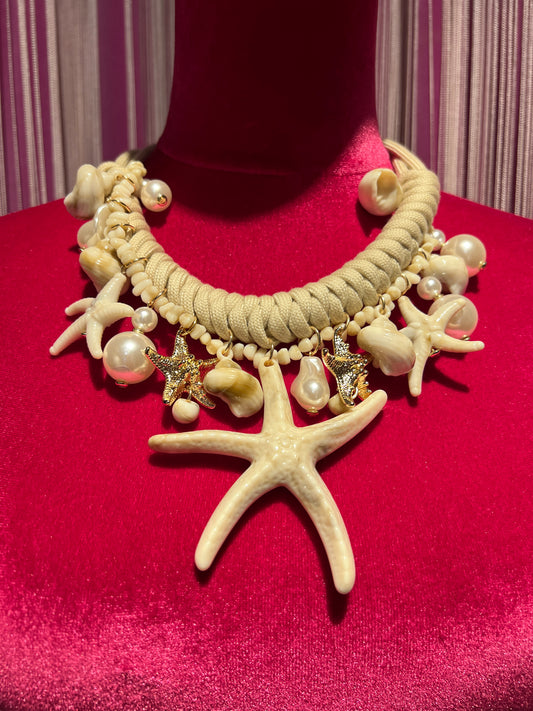 Collana girocollo cordino avorio con stella marina