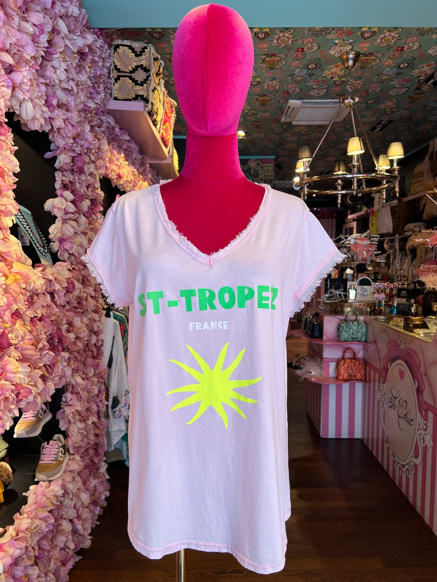 Mon amour Paris -20% di sconto t shirt rosa con scritta Saint Tropez verde