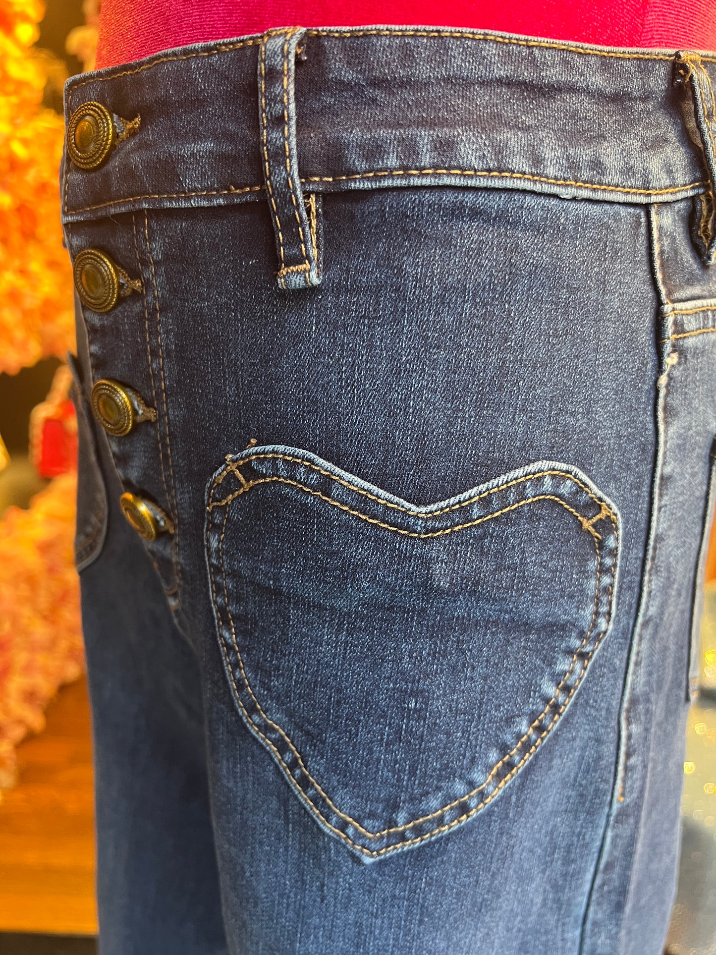 Mon amour Paris jeans a zampa con bottoni tasche a cuore elasticizzato