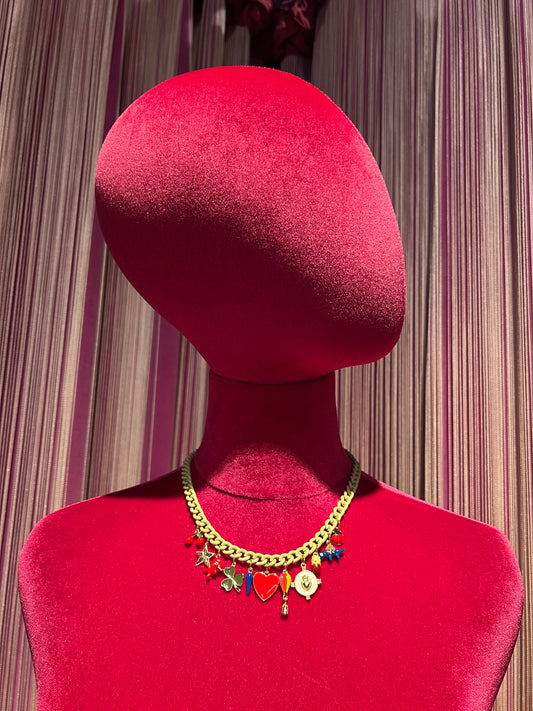 Principessa glam collana girocollo catena panna con charms cuore rosso cuore sacro bianco ciliegie coccinella