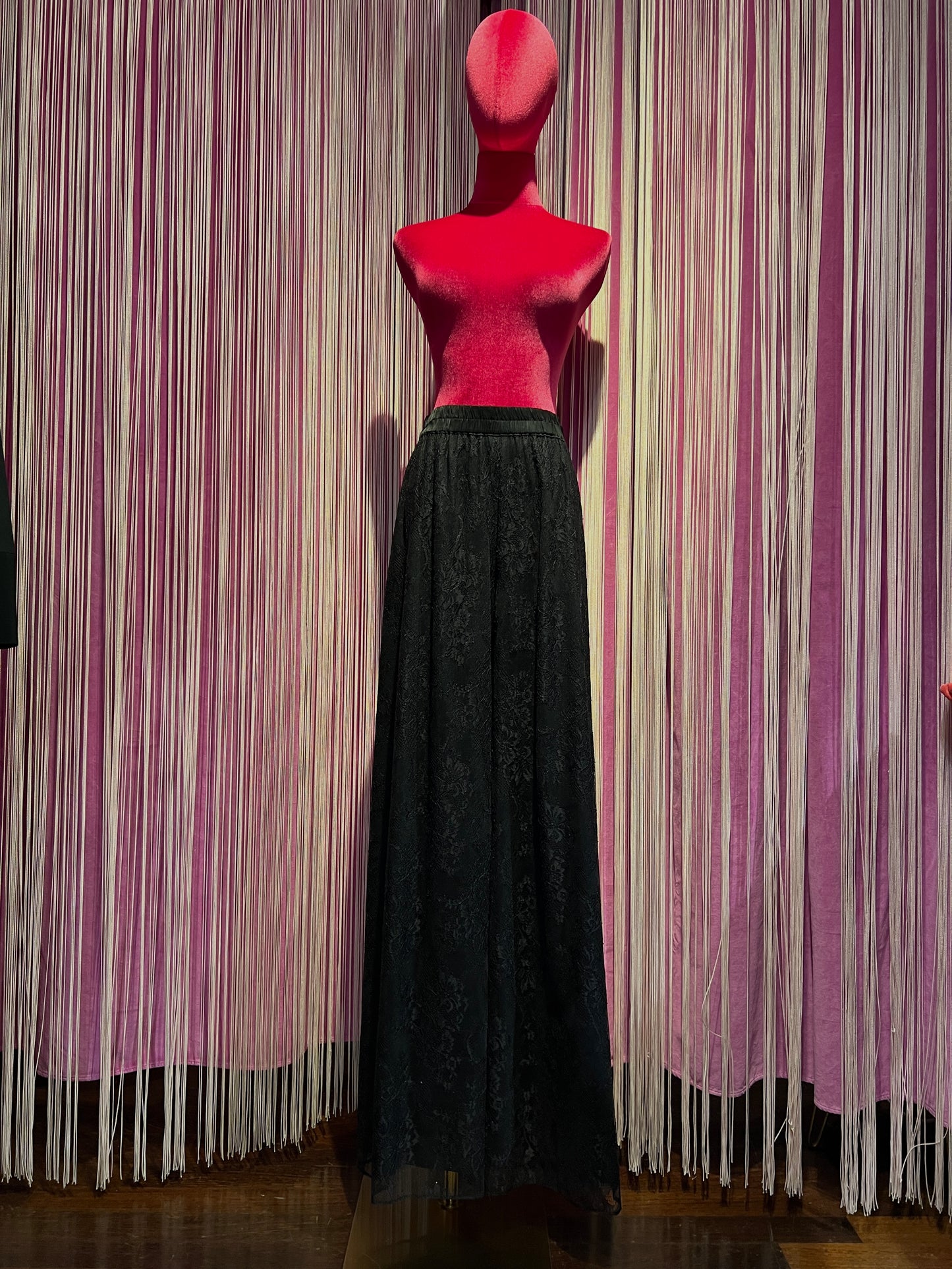 Dahlo pantalone palazzo in pizzo con elastico vita