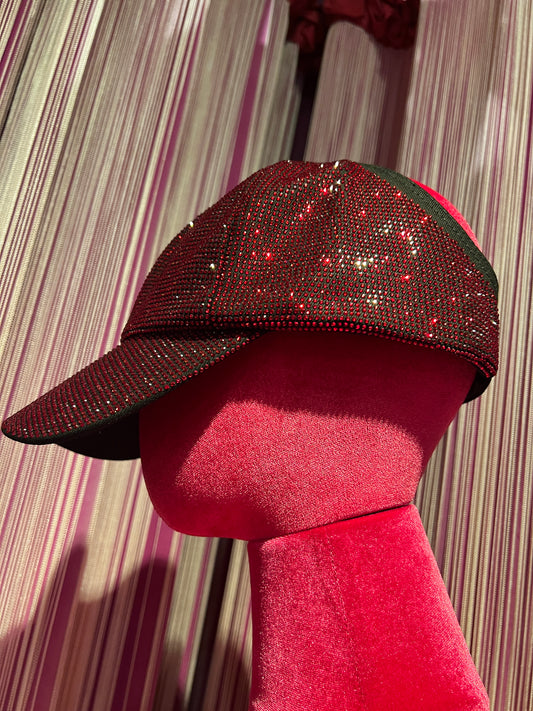 Love & roses cappello con visiera rosso con cristalli neri misura regolabile