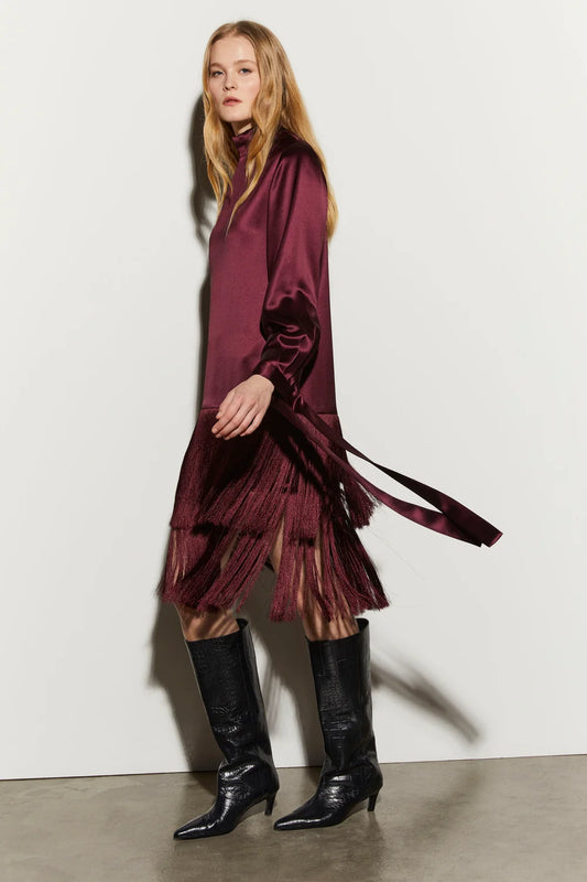 Isabelle Blanche Paris abito collo alto con gonna con frange burgundi