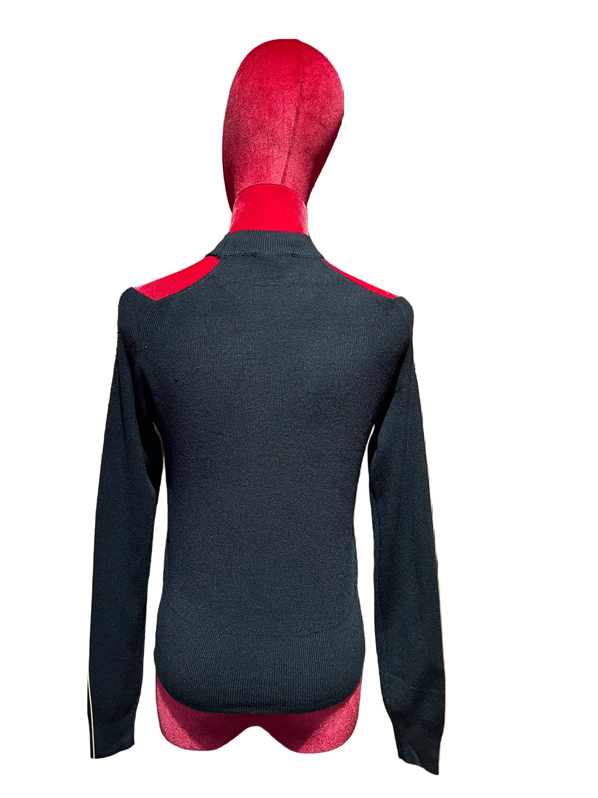 The room maglia blue con intreccio collo, oblo’ spalle scoperte con micro cristalli