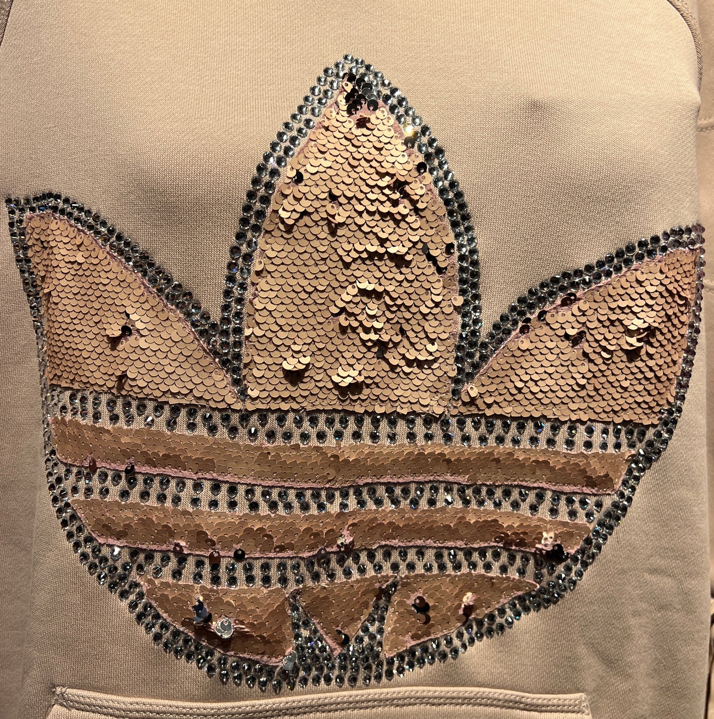 Adidas felpa con cappuccio logo in paillettes