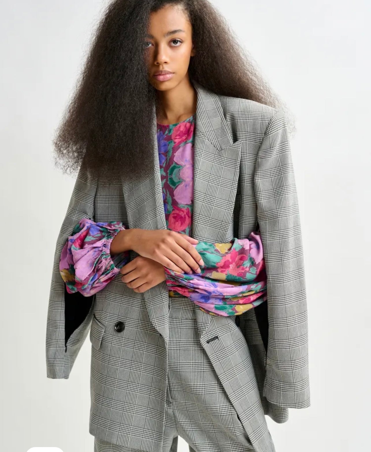 Essentiel antwerp blazer doppiopetto grigio e nero con dettagli zip sotto le ascelle Ipursuit