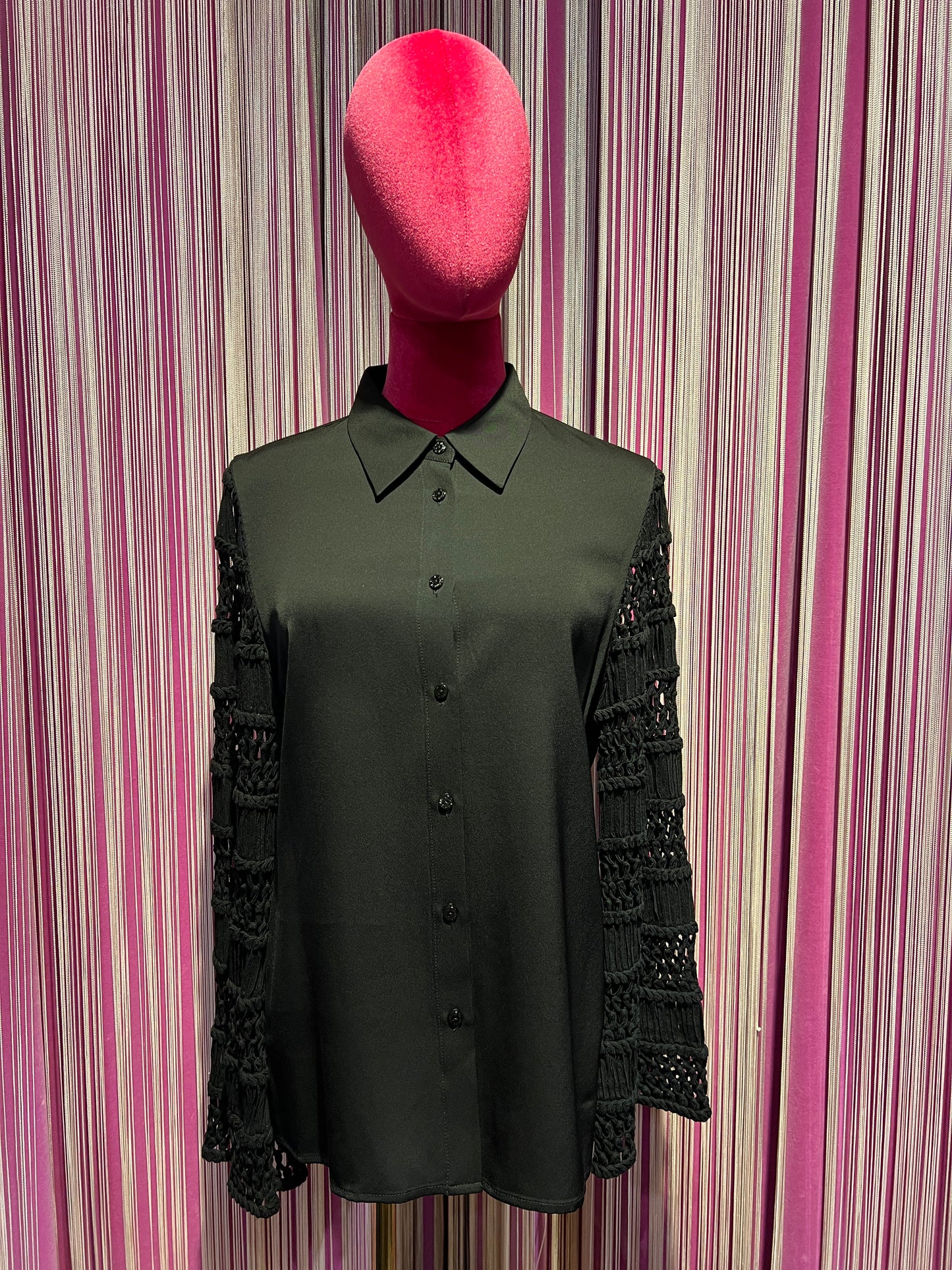 Isabelle Blanche Paris -50% di sconto camicia in crepe di viscosa con maniche uncinetto