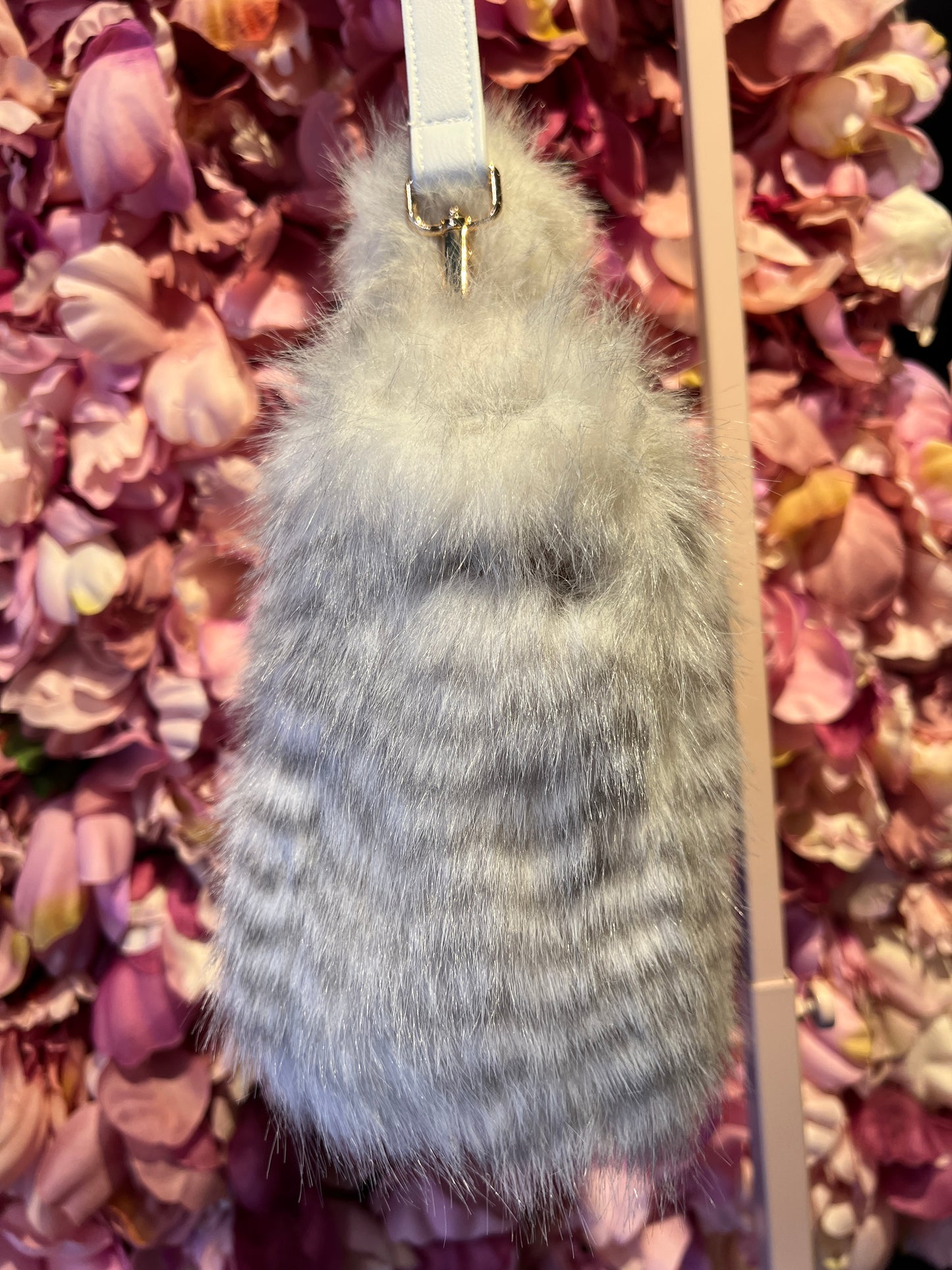 Snow-up Milano borsa ecopelliccia ed ecopelle con tracolla colore bianco e grigio