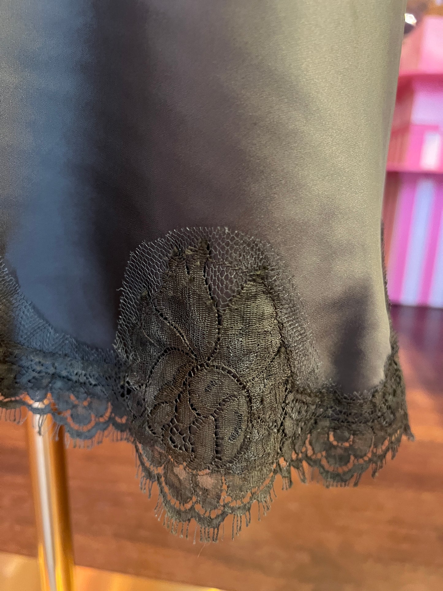 Pink memories -40%gonna sirena verde militare con pizzo