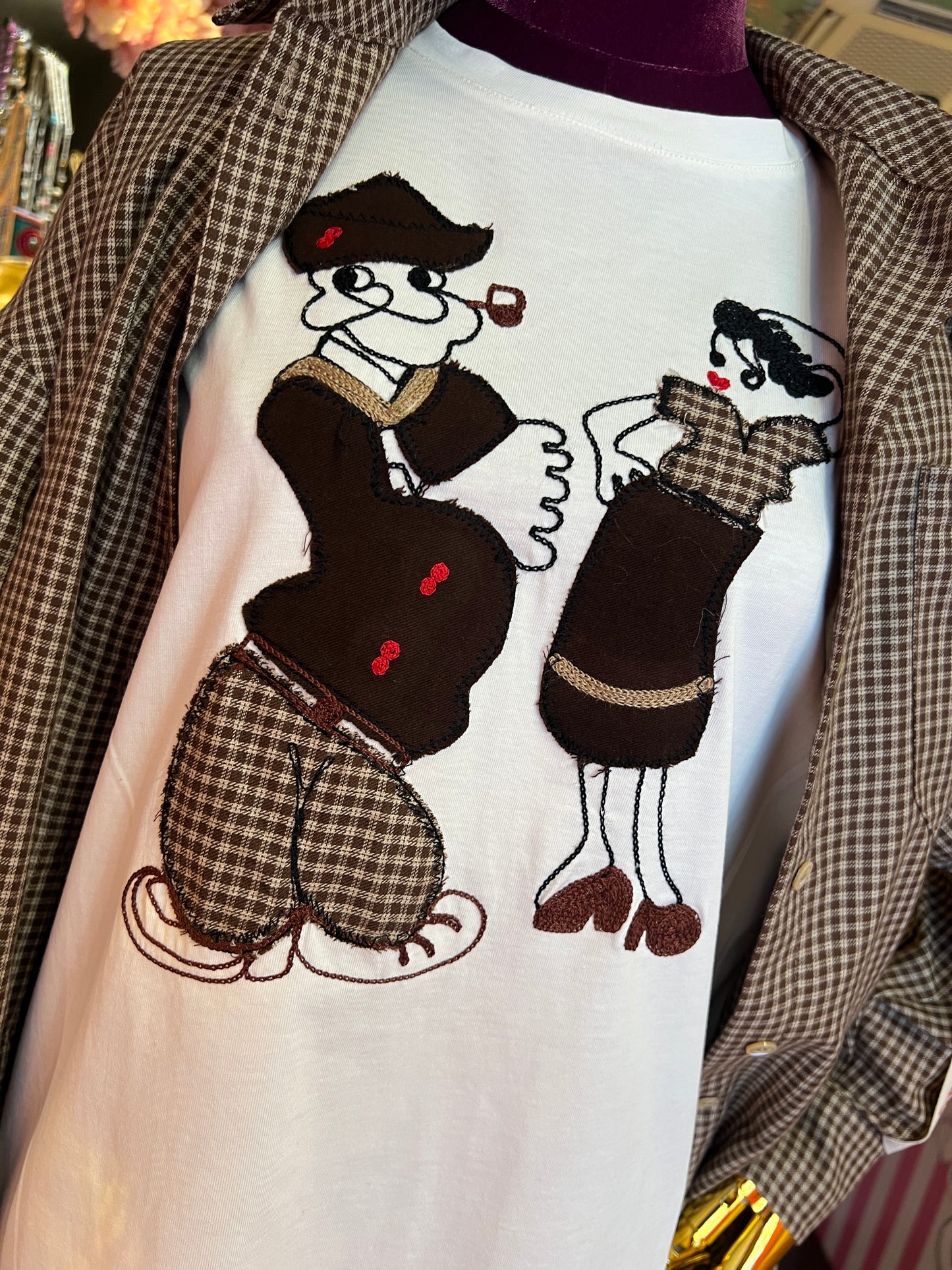 Front street camicia micro ceck beige e marrone con patch Popeye