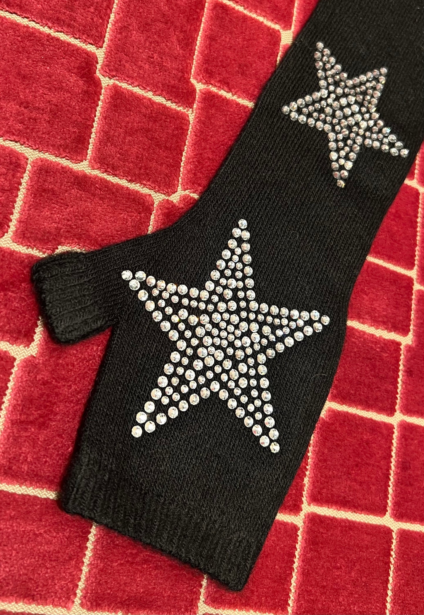 Guanti lunghi neri con stelle Swarovski