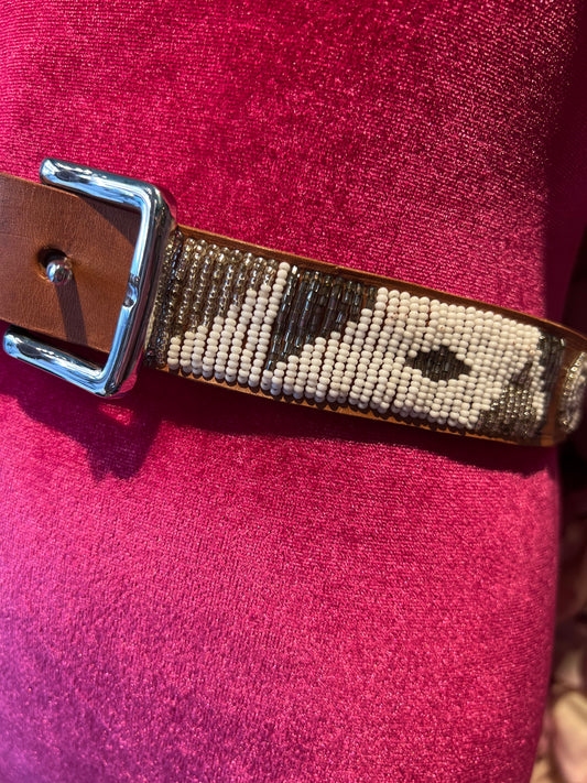 Aspiga meno 50% cinta cuoio decorazione perline bianche e argento