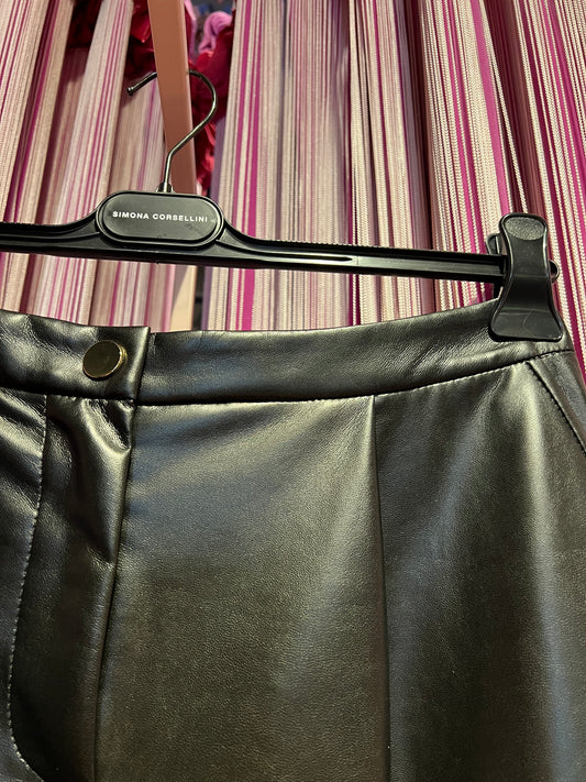 Simona Corsellini meno 50%pantalone cargo ecopelle nero