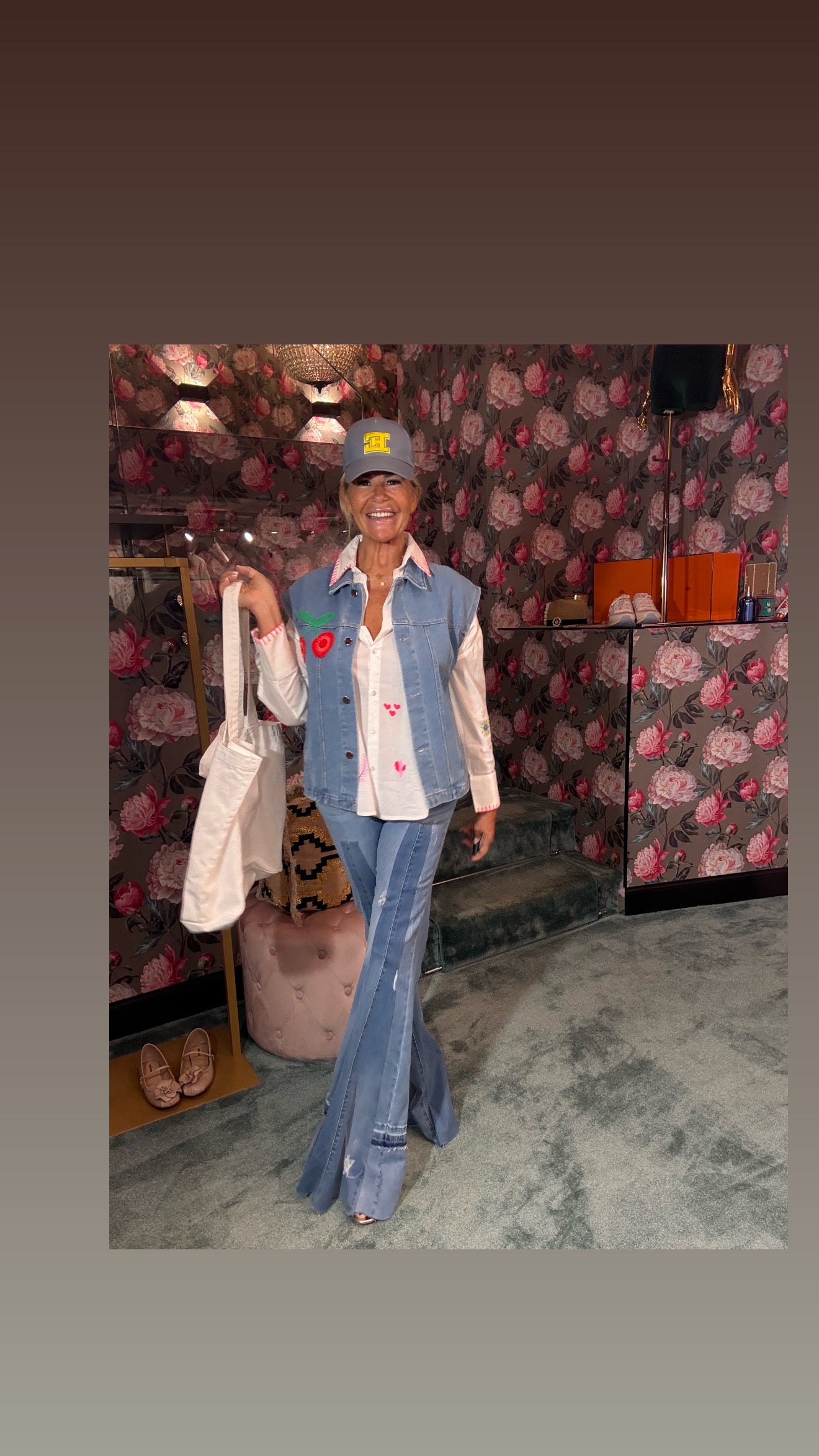 Love & roses -30%jeans elasticizzato a zampa