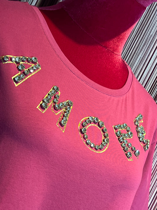 Mon amour Paris t-shirt mezza manica rosa fragola con scritta “ amore “ con cristalli