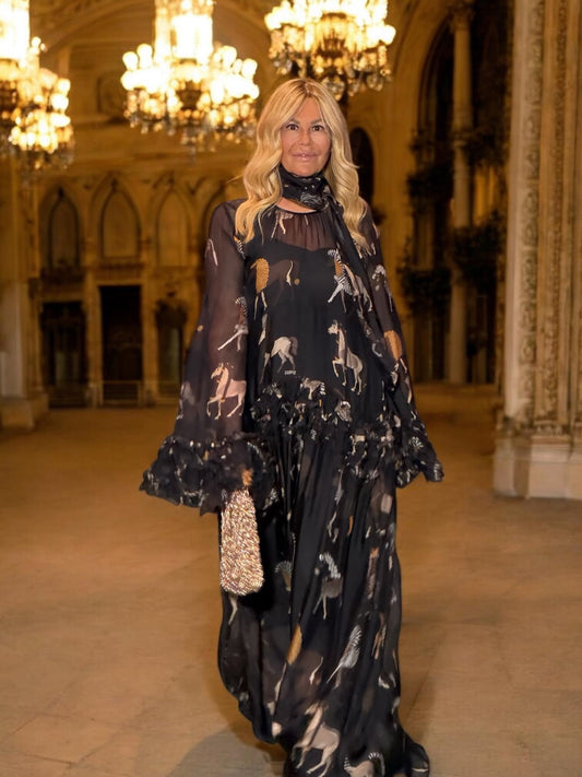 5 Progress abito lungo fantasia con cavalli fondo marrone
