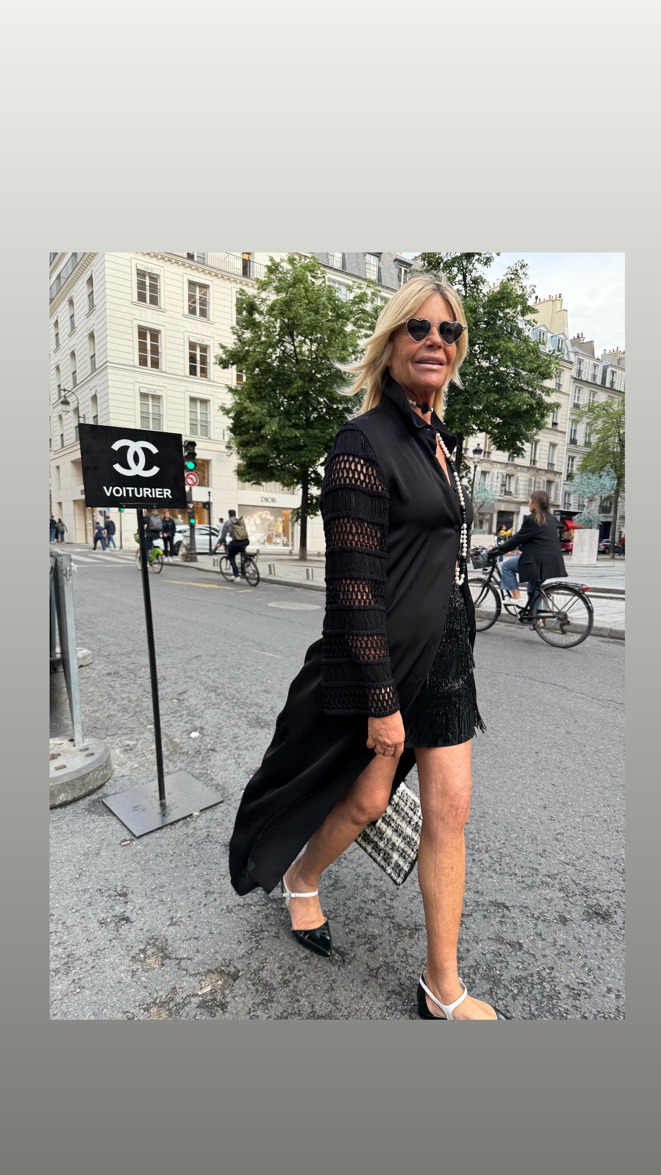 Isabelle Blanche Paris -50% di sconto minigonna in cady con decorazioni frange in perline
