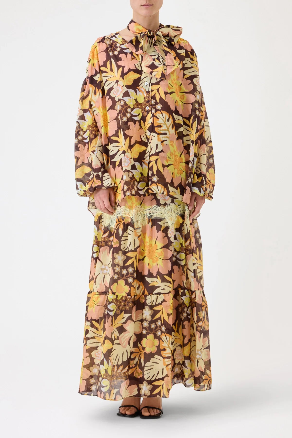 Pink memories -40% di sconto camicia fantasia floreale con foulard rimovibile