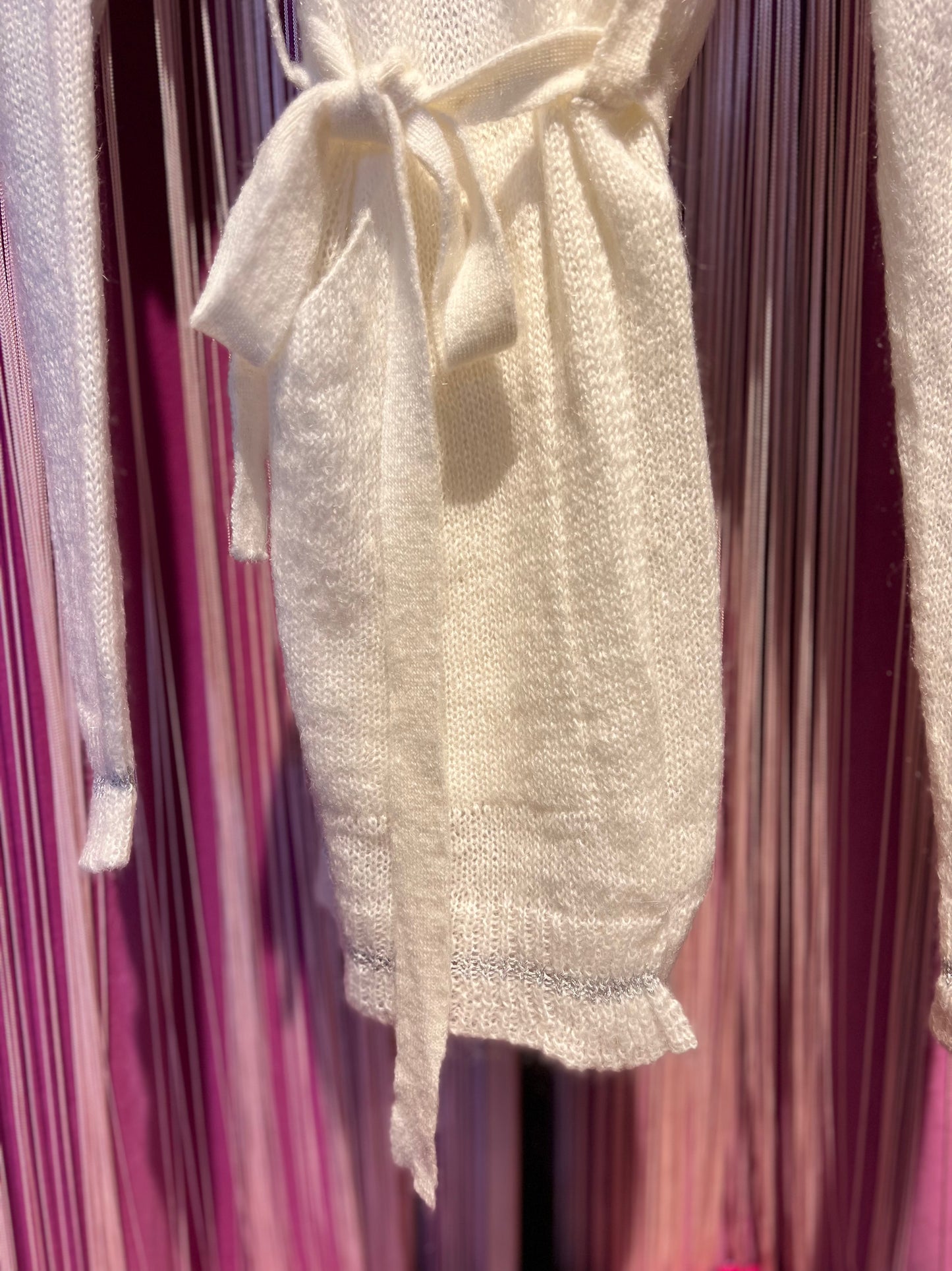 Pink memories meno 40% cardigan con cappuccio bianco