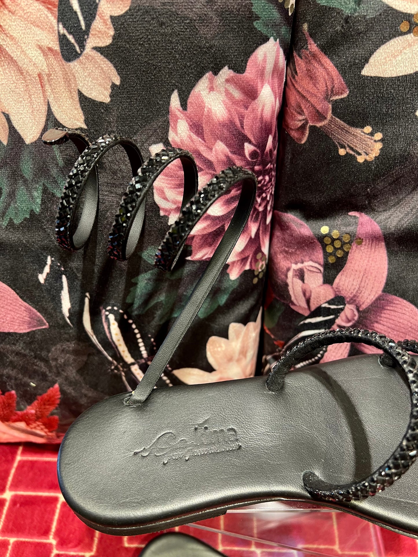 Kima meno 50% sandalo Swarovski nero