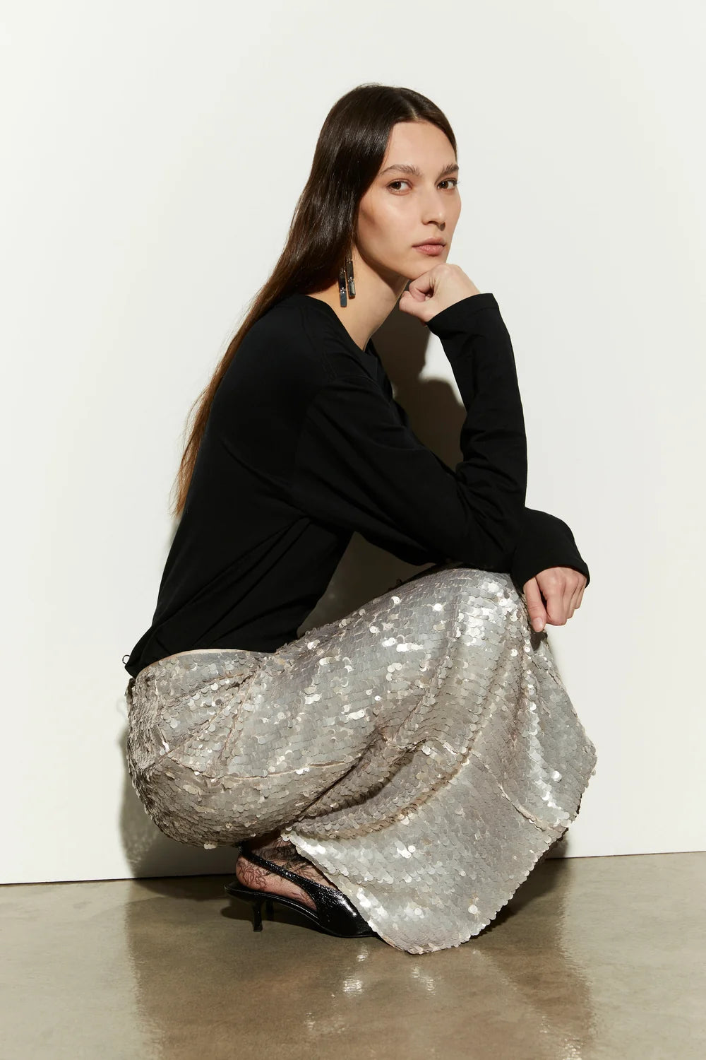 Isabelle Blanche Paris gonna midi in paillettes colore sabbia chiaro