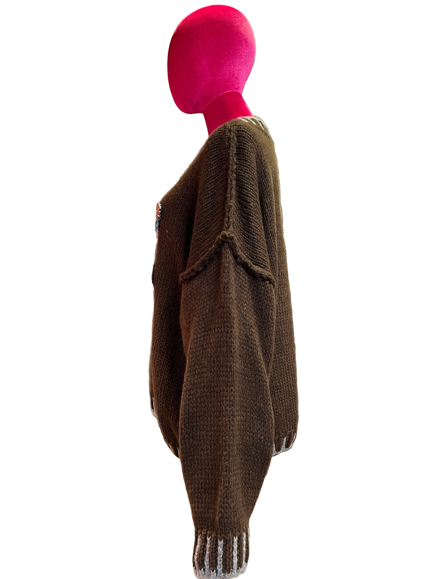 ABpink 🩷 maglia over cioccolato con profili grigi applicazione patch teddy micro paillettes ,patch cristalli e scritta Bonjour in paillettes