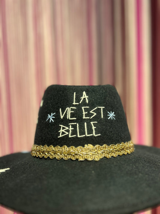 The hatgang cappello la vie est belle blu