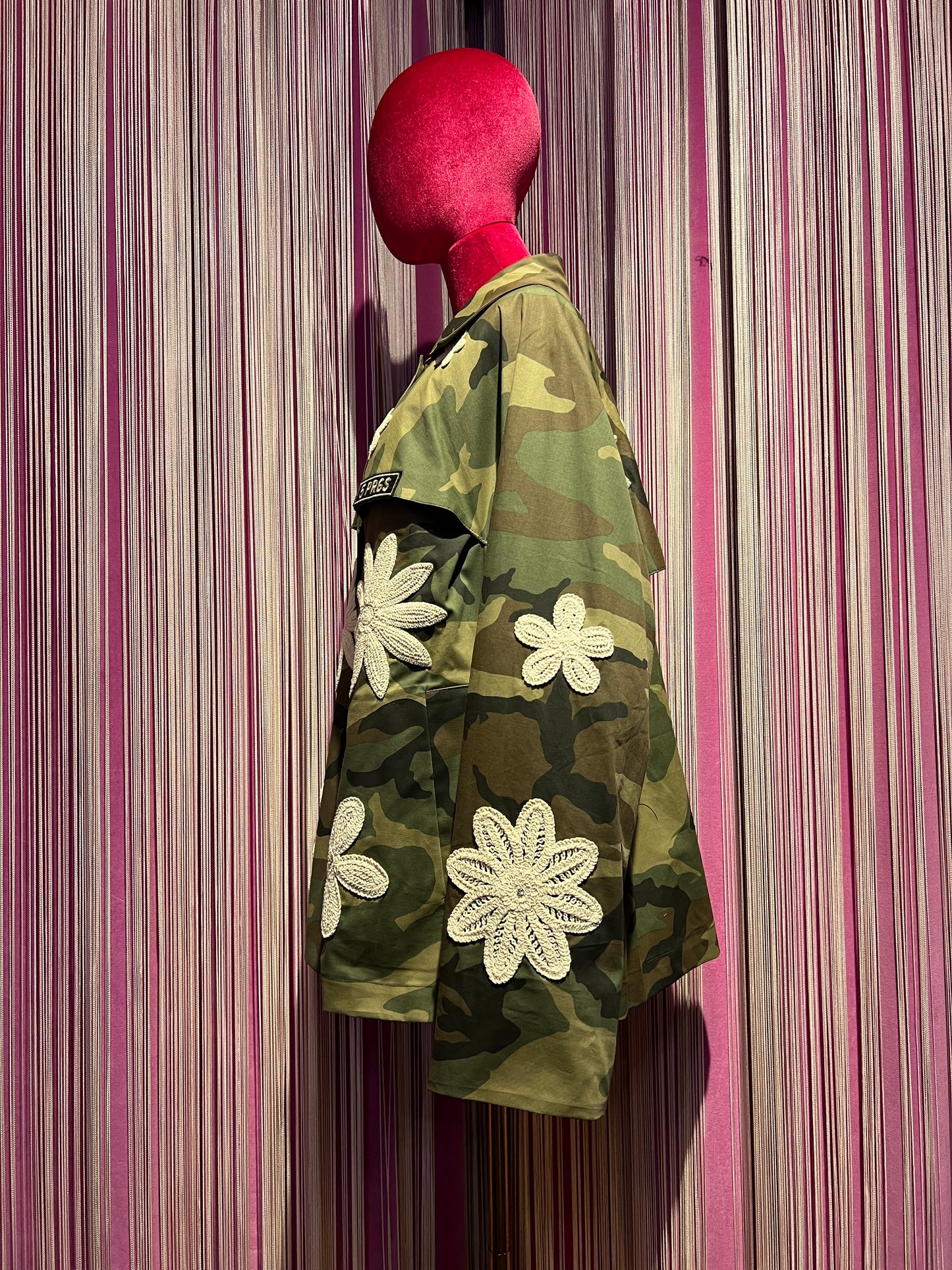 5 Progress giacca sahariana camouflage con fiori crochet
