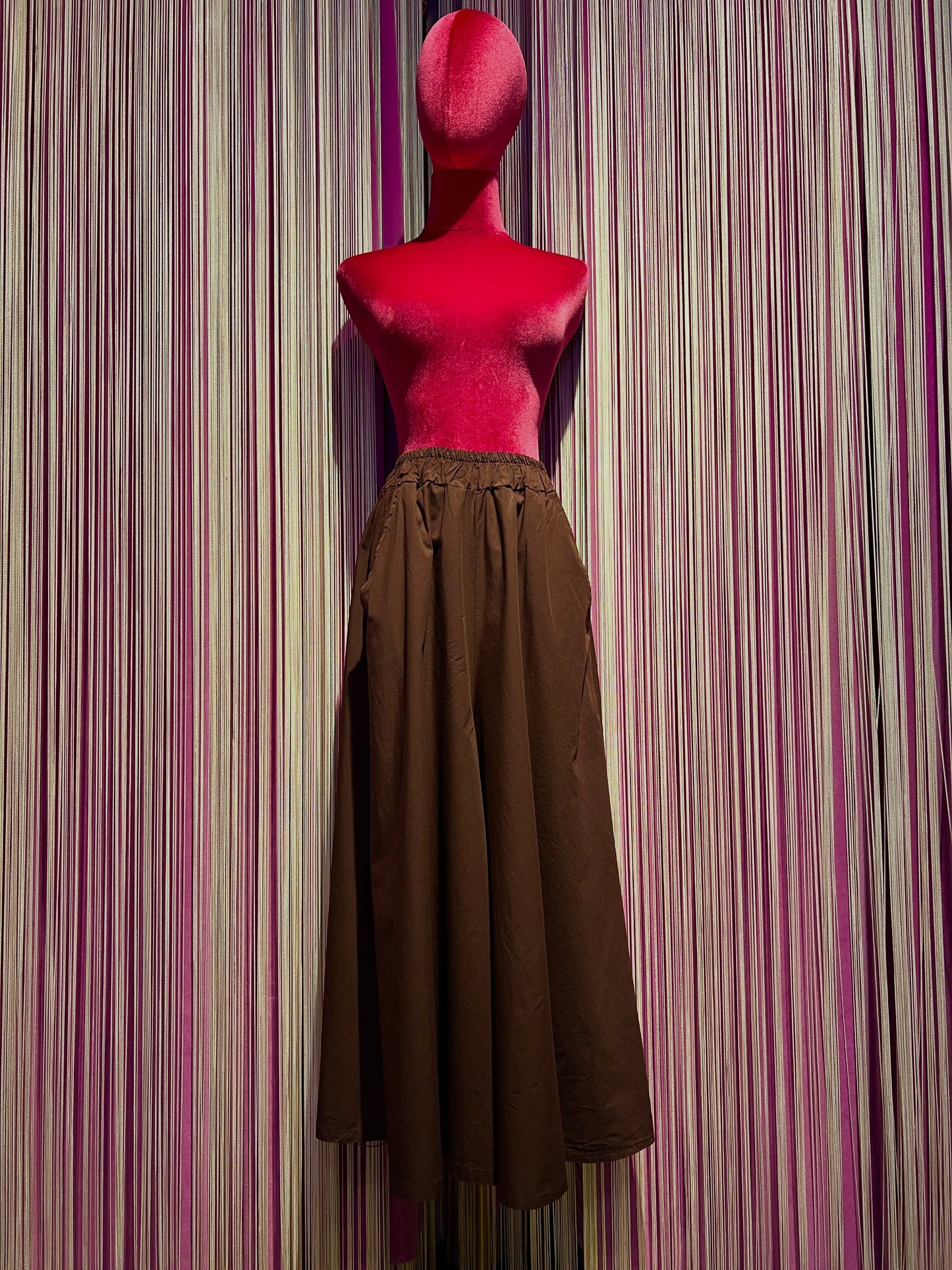 Mon amour Paris completo burgundy camicia righe con cristalli e pantalone gamba ampia e vita con elastico