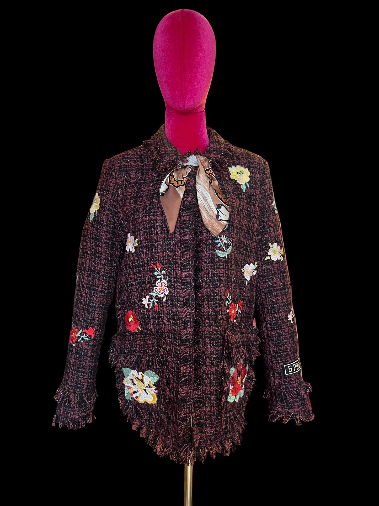 5 Progress giacca boucle burgundy e nero con decorazioni floreali e patch tigre sul dietro